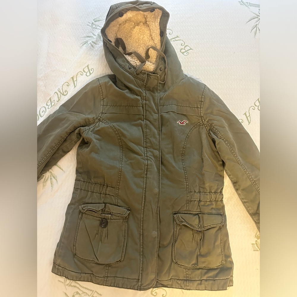 Hollister women’s jacket size medium!